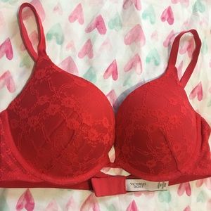 Victoria’s Secret Bra